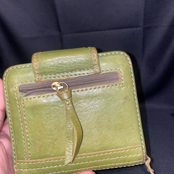Green Leather Wallet - Picture 7 of 8